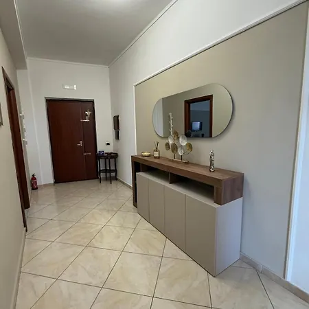 Panoramic Tower בית נופש *