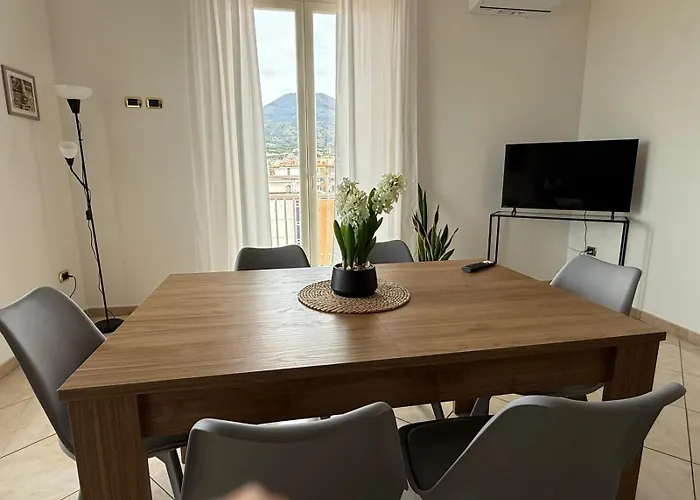 Panoramic Tower Сasa de vacaciones *